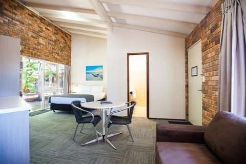 Leisure Inn Hotel Rockingham - Accommodation Nelson Bay 27
