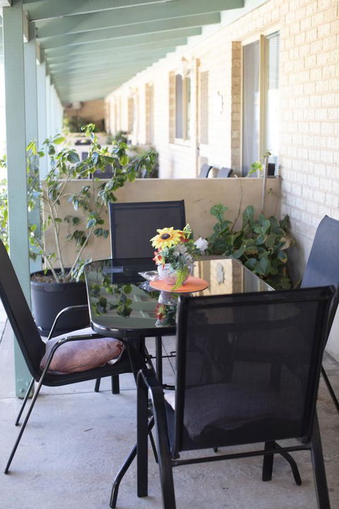 Shark Bay Seafront Apartments - Accommodation Nelson Bay 2