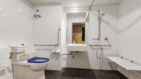 Holiday Inn Perth City Centre, An IHG Hotel - Accommodation Nelson Bay 27
