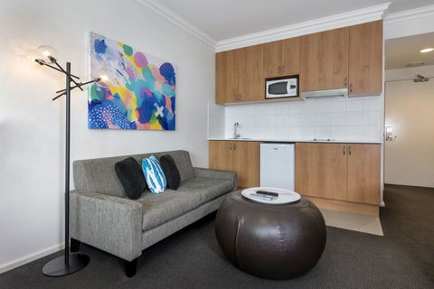 Oaks Perth Hotel - Accommodation Nelson Bay 5