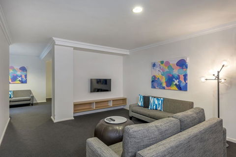 Oaks Perth Hotel - Accommodation Nelson Bay 18