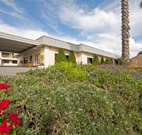 Dog Rock Motel - Accommodation Nelson Bay