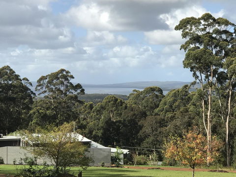 The Floating Forest - Accommodation Nelson Bay 2