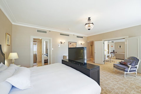 Parmelia Hilton Perth - Accommodation Nelson Bay 2