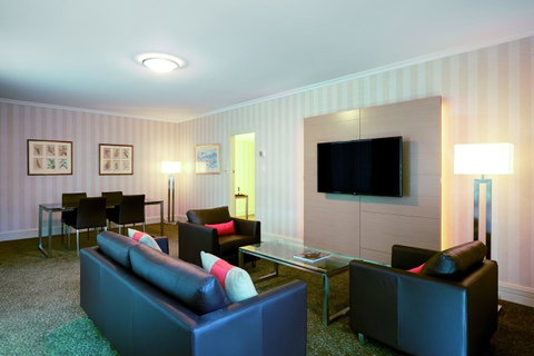 Parmelia Hilton Perth - Accommodation Nelson Bay 42