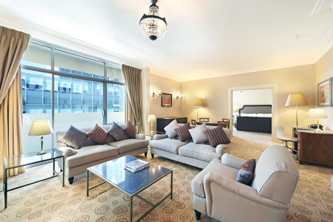 Parmelia Hilton Perth - Accommodation Nelson Bay 1