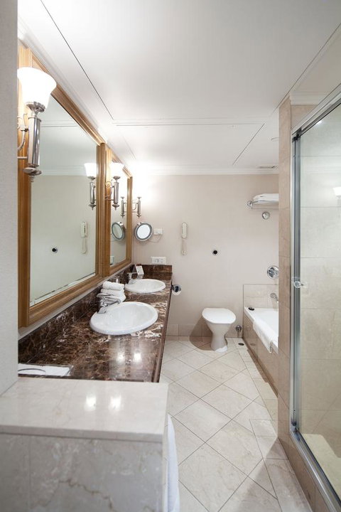 Parmelia Hilton Perth - Accommodation Nelson Bay 33