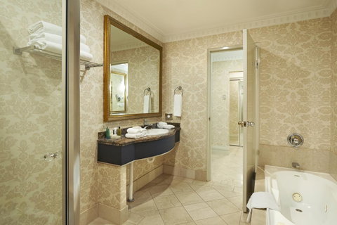 Parmelia Hilton Perth - Accommodation Nelson Bay 5