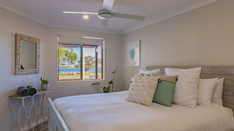 Starboard Views Kalbarri - River Front Apartment - Accommodation Nelson Bay 4