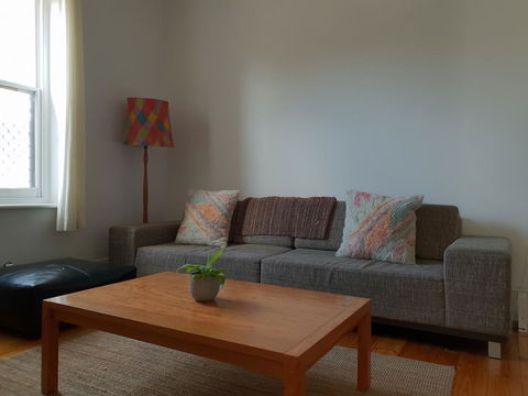 Captain\'s Heritage Cottage - Central Fremantle 2 Bedroom Historic Cottage - Accommodation Nelson Bay 9