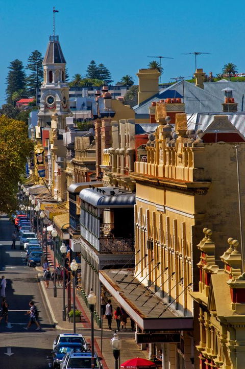 Captain\'s Heritage Cottage - Central Fremantle 2 Bedroom Historic Cottage - Accommodation Nelson Bay 19