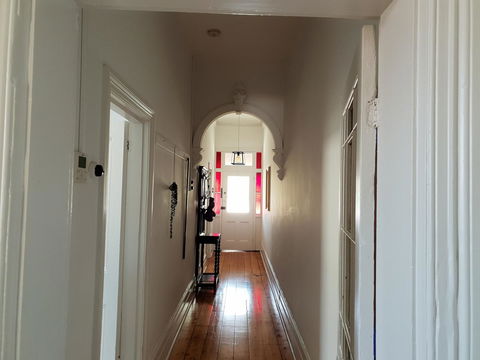 Captain\'s Heritage Cottage - Central Fremantle 2 Bedroom Historic Cottage - Accommodation Nelson Bay 7