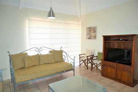 Osprey Holiday Village Unit 110 - Accommodation Nelson Bay 6