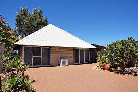 Osprey Holiday Village Unit 110 - Accommodation Nelson Bay 0