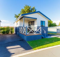 Riverside Cabin Park - Accommodation Nelson Bay