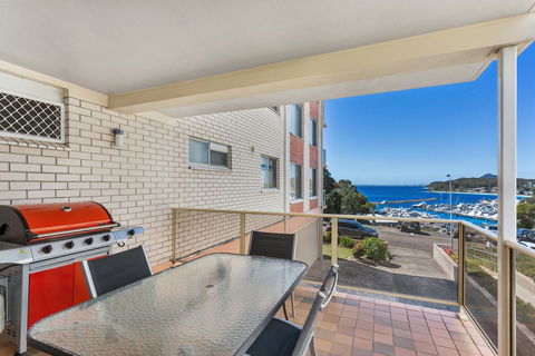 Laman Lodge, Unit 2, 15 Laman Street - Accommodation Nelson Bay 12