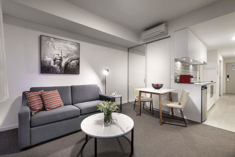 Ramada By Wyndham VetroBlu Scarborough Beach - Accommodation Nelson Bay 11