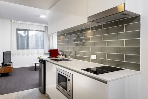 Ramada By Wyndham VetroBlu Scarborough Beach - Accommodation Nelson Bay 12
