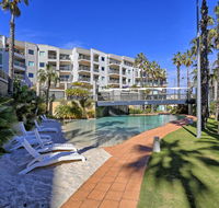 Ocean View Great FacilitiesViews - Accommodation Nelson Bay