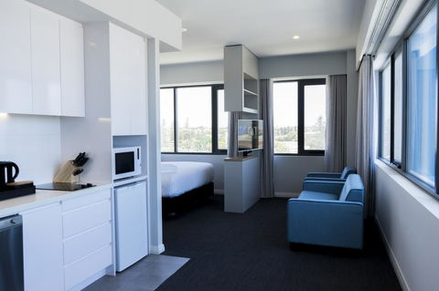 The Gerald Apartment Hotel - Accommodation Nelson Bay 4