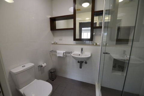 East On Byron - Accommodation Nelson Bay 9