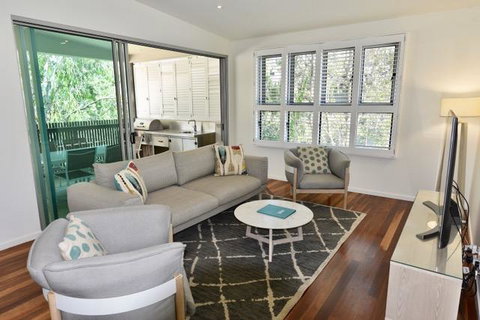 East On Byron - Accommodation Nelson Bay 25