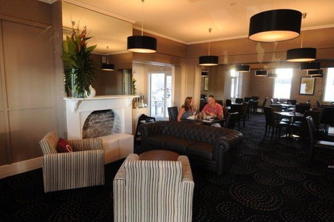 Crossroads Hotel - Nelsons Bay Accommodation 30