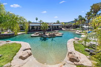 Book Lavington Accommodation Vacations Nelsons Bay Accommodation Nelsons Bay Accommodation