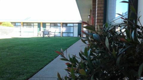 Junee Motor Inn - Accommodation Nelson Bay 9