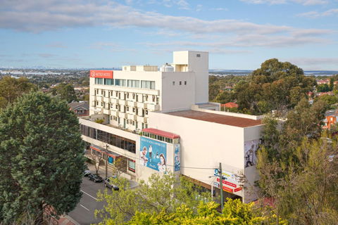 Metro Hotel Miranda - Accommodation Nelson Bay 1