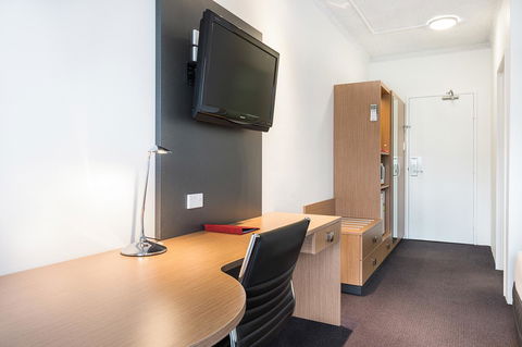 Metro Hotel Miranda - Accommodation Nelson Bay 11