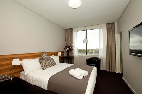 Metro Hotel Miranda - Accommodation Nelson Bay 13