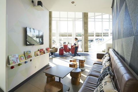 Rydges Sydney Airport Hotel - Accommodation Nelson Bay 21
