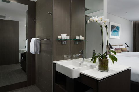 Rydges Sydney Airport Hotel - Accommodation Nelson Bay 2