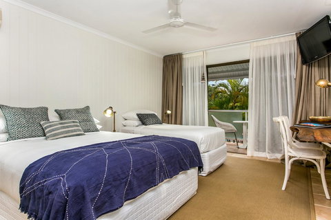 The Lord Byron - Accommodation Nelson Bay 8