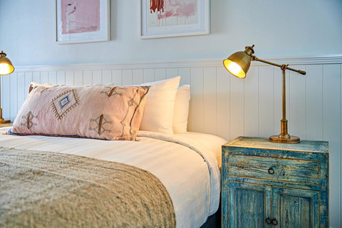 The Lord Byron - Accommodation Nelson Bay 16