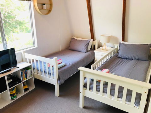 Little Blue Beach House - Accommodation Nelson Bay 5