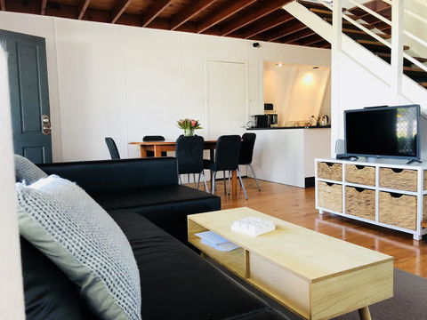 Little Blue Beach House - Accommodation Nelson Bay 7