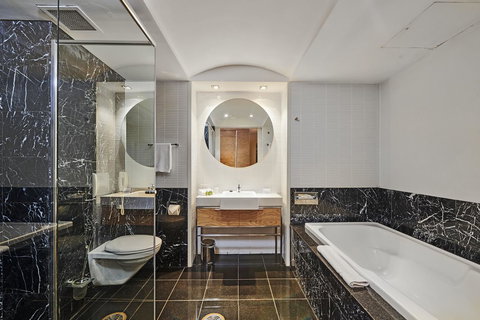 Waves Byron Bay - Accommodation Nelson Bay 41