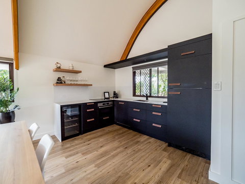 Waves Byron Bay - Accommodation Nelson Bay 12