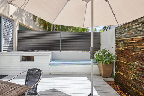 Waves Byron Bay - Accommodation Nelson Bay 37