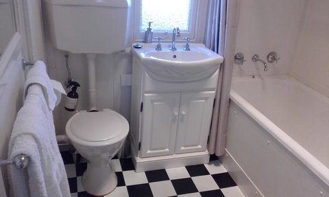182 Anson Street - Nelsons Bay Accommodation 5