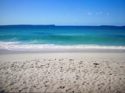 Arena Blanca Studio Apartment - Accommodation Nelson Bay 1