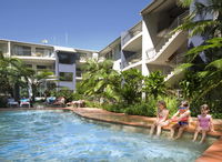 Flynns Beach Resort