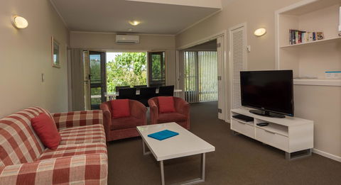 Hastings Cove Holiday Apartments - Accommodation Nelson Bay 3