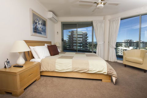 Sails Apartments - Accommodation Nelson Bay 11