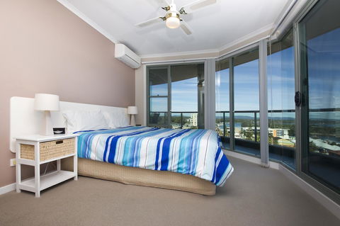 Sails Apartments - Accommodation Nelson Bay 8