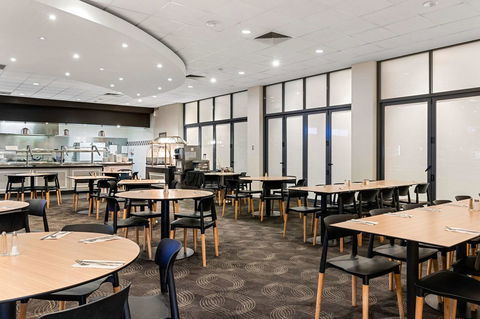 Quality Hotel Rules Club Wagga - Accommodation Nelson Bay 13