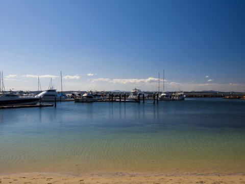 Oaks Nelson Bay Lure Suites - Accommodation Nelson Bay 3