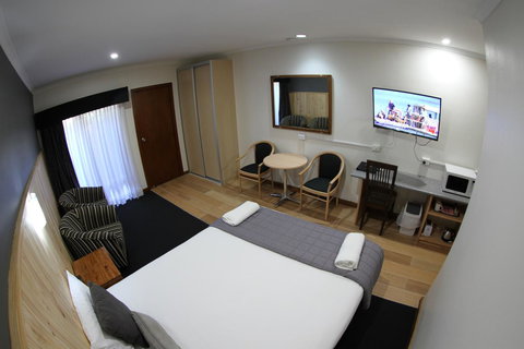 Sleepy Hill Motor Inn - Accommodation Nelson Bay 16